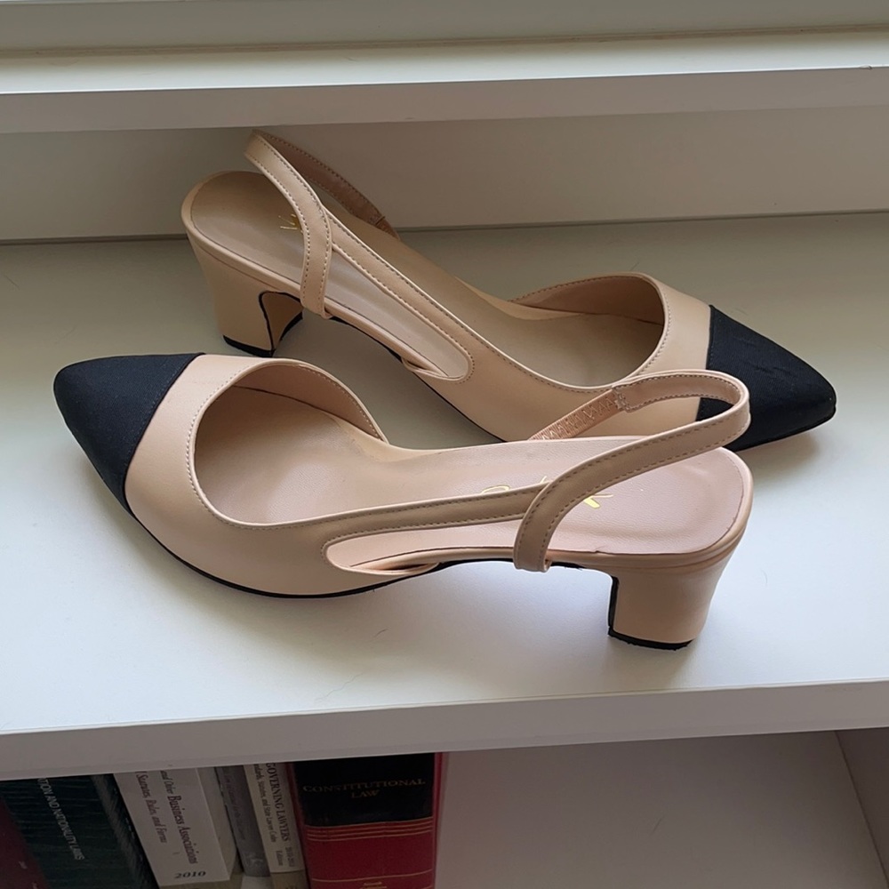 Black/Tan cap toe sling back heels. Never worn!